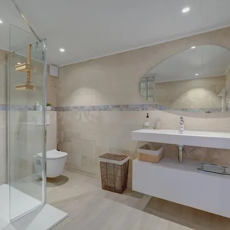 Villa Renovee, Piscine Vue Mer, Clim, Borne Ve